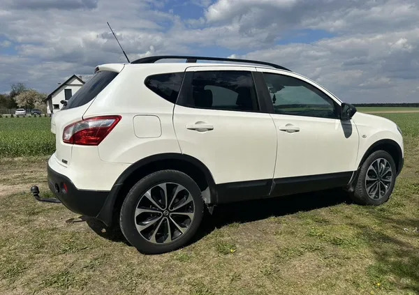 wielkopolskie Nissan Qashqai cena 31900 przebieg: 173676, rok produkcji 2013 z Kobylin